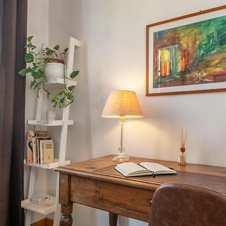 Ognissanti Corner *